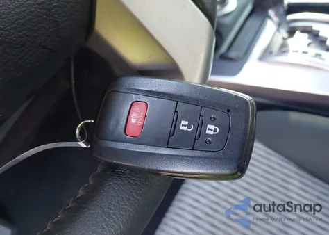 2024 Toyota 4Runner Sr5 z USA, uszkodzony, nr VIN JTEMU5JR1R6307831